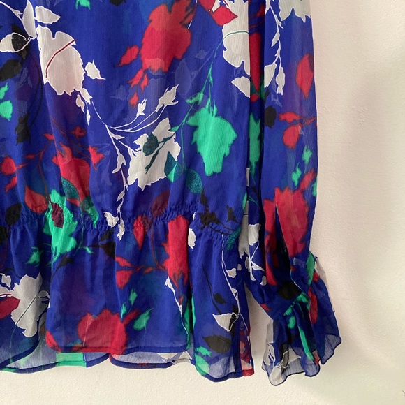 George Ruffled Blouse, Size M - Picture 11 of 11